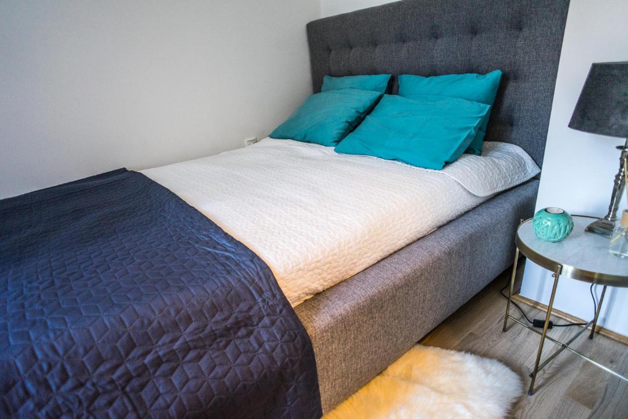 Székesfehérvár Ybl Apartment City Center מראה חיצוני תמונה