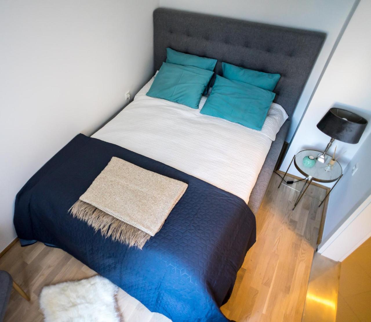 Székesfehérvár Ybl Apartment City Center מראה חיצוני תמונה