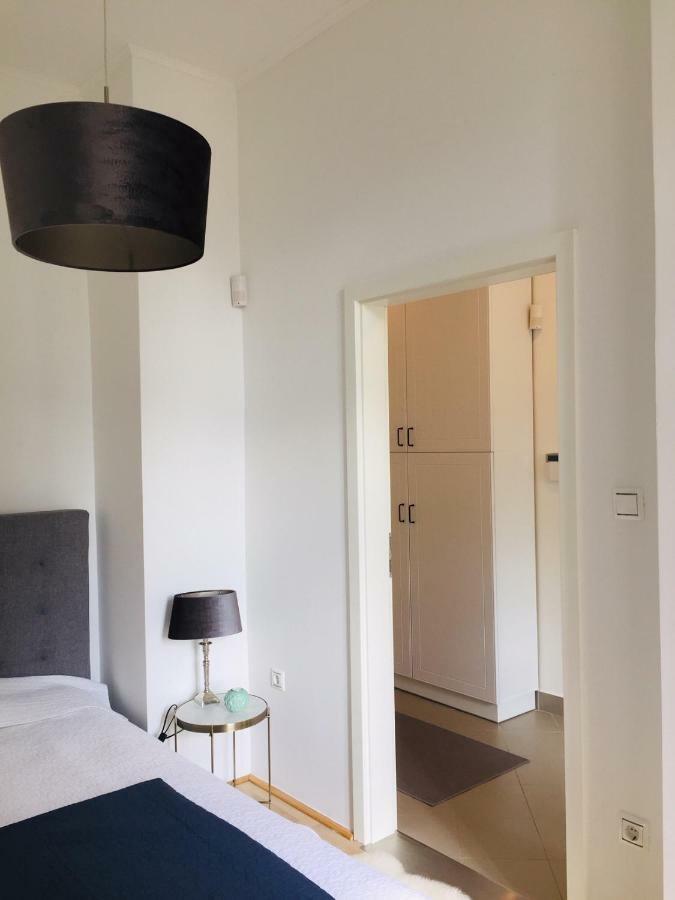 Székesfehérvár Ybl Apartment City Center מראה חיצוני תמונה